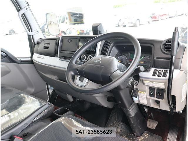 Mitsubishi CANTER 2020-11 6675292-1