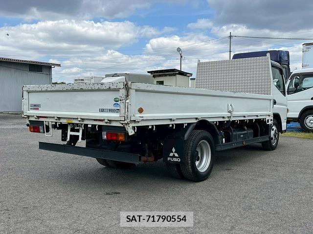 Mitsubishi CANTER 2017-07 6675308-5