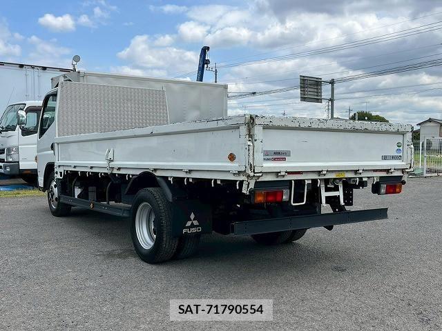 Mitsubishi CANTER 2017-07 6675308-7