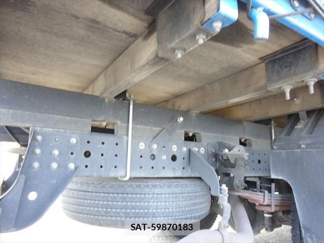 Mitsubishi CANTER 2017-01 6675301-10
