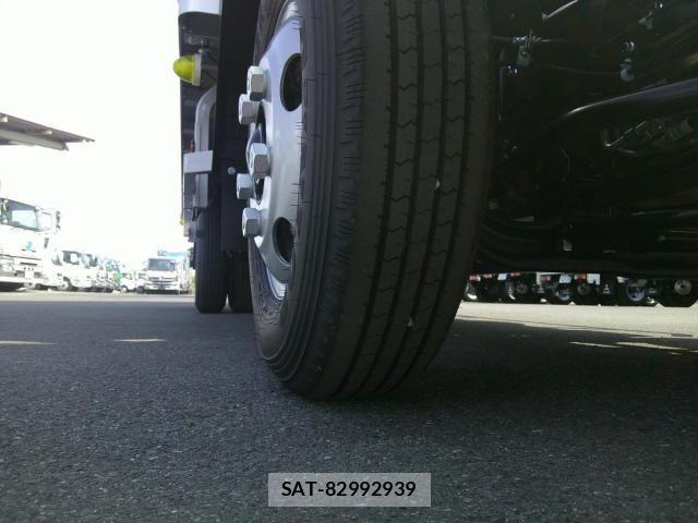 Mitsubishi CANTER 2026-01 6675282-26