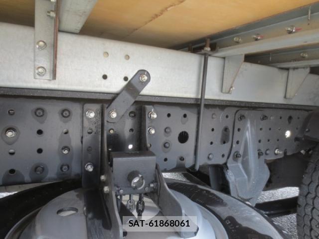 Mitsubishi CANTER 2025-02 6675285-11