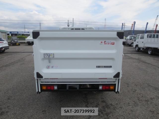 Mitsubishi CANTER 2025-06 6682602-6