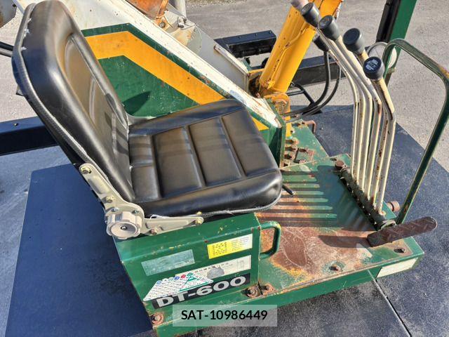 Mitsubishi CANTER 1997-01 6682603-5