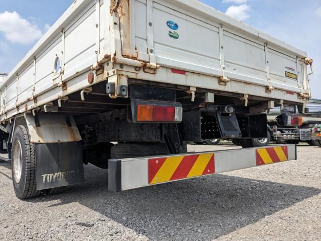 Mitsubishi CANTER 2019-02 6689541-6
