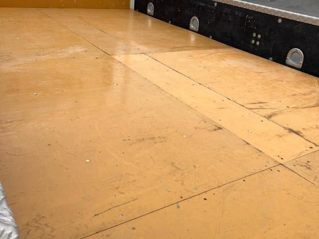 Mitsubishi CANTER 2018-12 6689542-8