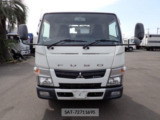 Mitsubishi CANTER 2014-10 6715785-1