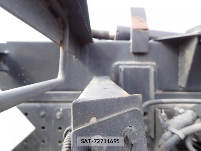 Mitsubishi CANTER 2014-10 6715785-23