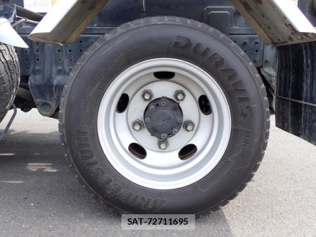 Mitsubishi CANTER 2014-10 6715785-29