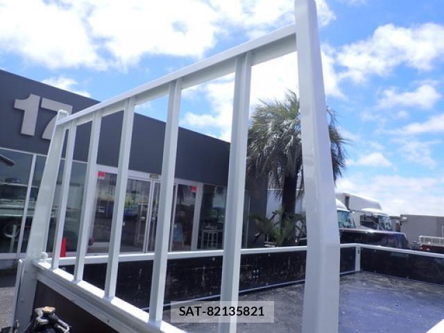 Mitsubishi CANTER 2015-07 6715797-16