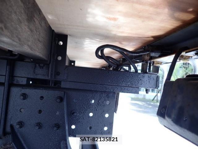 Mitsubishi CANTER 2015-07 6715797-21