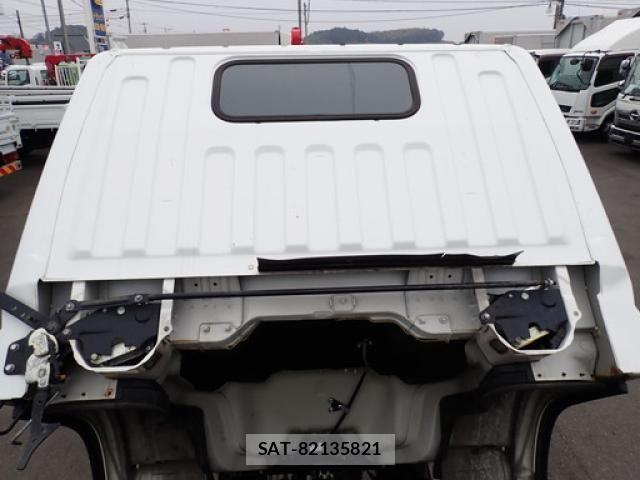 Mitsubishi CANTER 2015-07 6715797-27