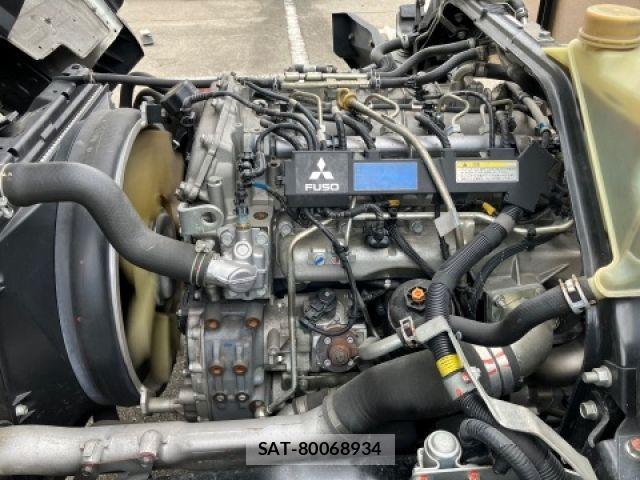 Mitsubishi CANTER 2013-06 6715788-16
