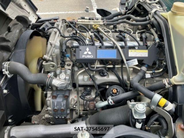 Mitsubishi CANTER 2014-01 6715796-15