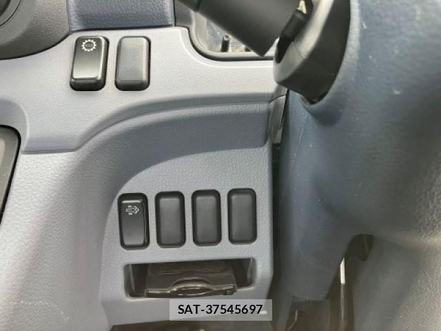 Mitsubishi CANTER 2014-01 6715796-20