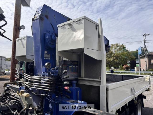 Mitsubishi CANTER 2016-05 6715786-14