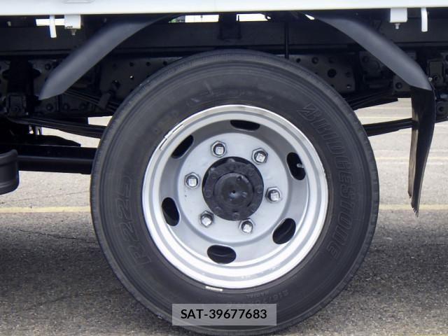 Mitsubishi CANTER 2015-05 6715782-18