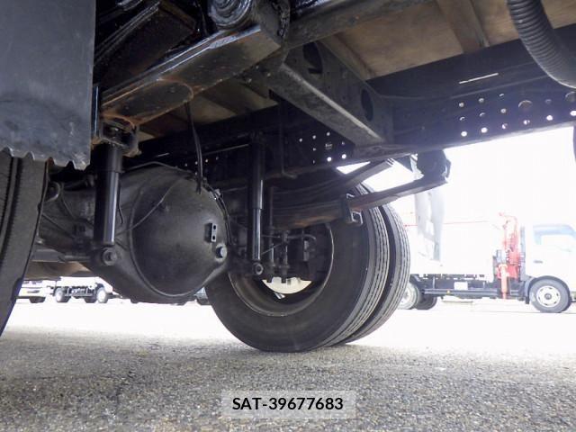 Mitsubishi CANTER 2015-05 6715782-20