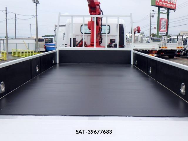 Mitsubishi CANTER 2015-05 6715782-6