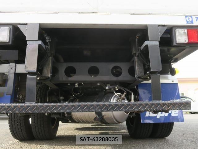 Mitsubishi CANTER 2020-01 6715789-15