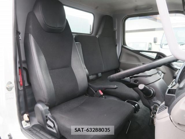 Mitsubishi CANTER 2020-01 6715789-20
