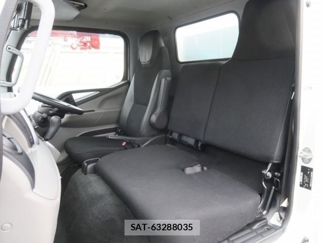 Mitsubishi CANTER 2020-01 6715789-23
