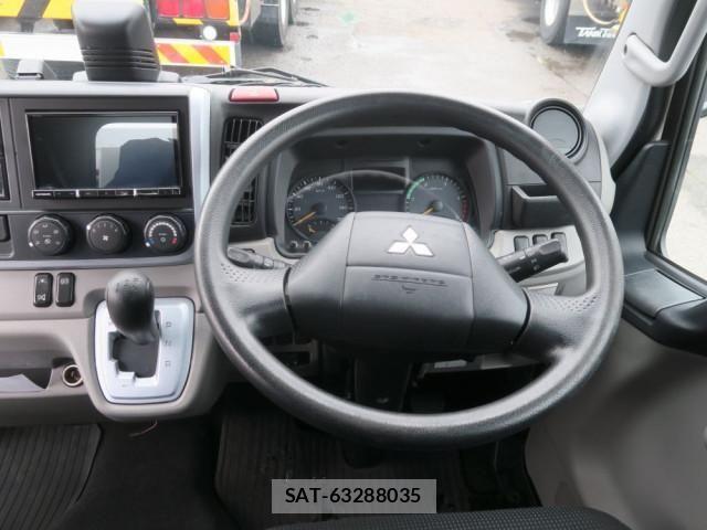 Mitsubishi CANTER 2020-01 6715789-24