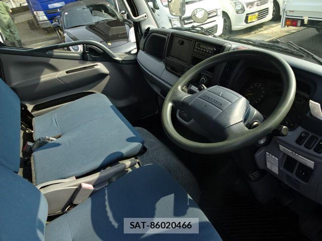 Mitsubishi CANTER 2014-11 6750990-6