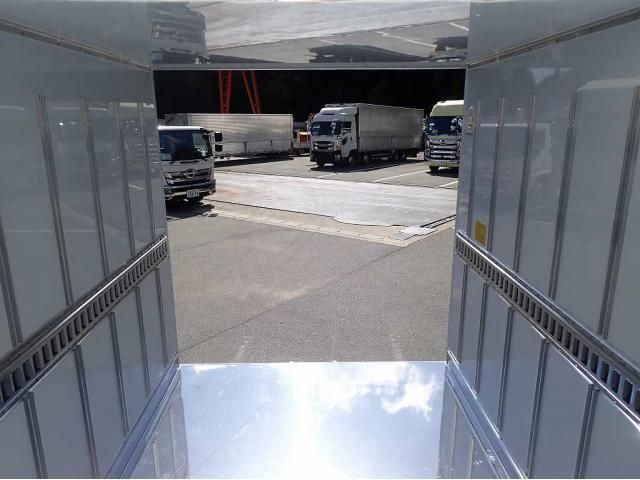 Mitsubishi CANTER 2026-01 6734173-9