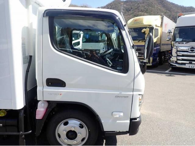 Mitsubishi CANTER 2026-01 6734173-11