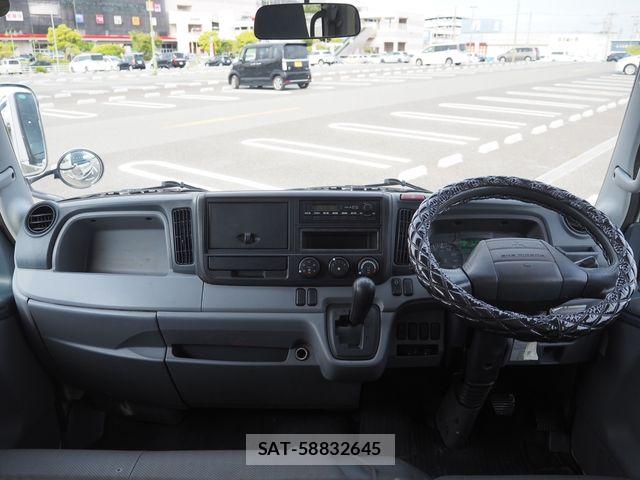 Mitsubishi CANTER 2013-06 6750993-13