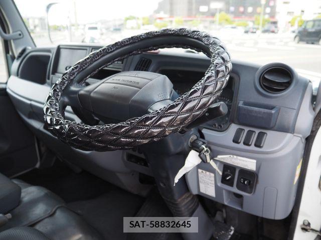 Mitsubishi CANTER 2013-06 6750993-1