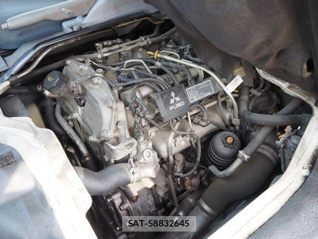 Mitsubishi CANTER 2013-06 6750993-24