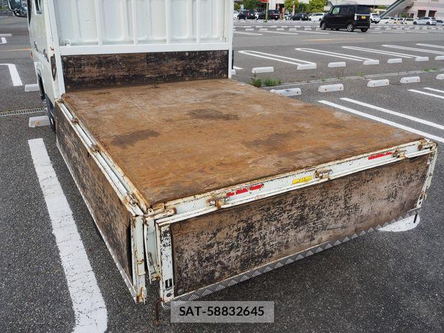 Mitsubishi CANTER 2013-06 6750993-27