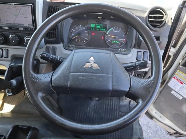 Mitsubishi CANTER 2018-03 6734160-3