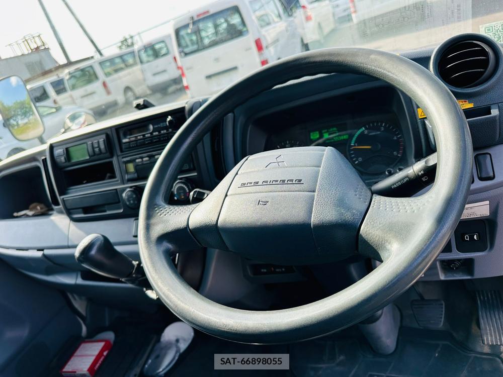 Mitsubishi CANTER 2013 6702541-11