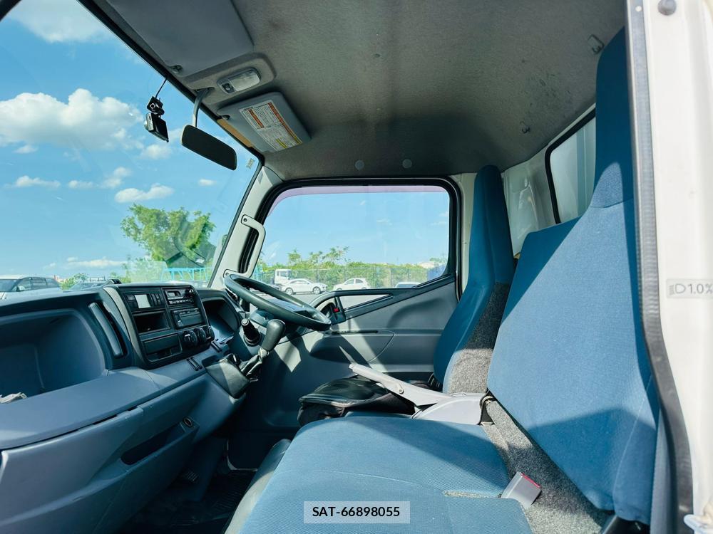 Mitsubishi CANTER 2013 6702541-8