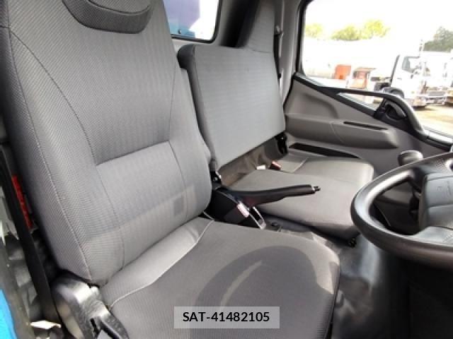 Mitsubishi CANTER 2017-10 6790762-24