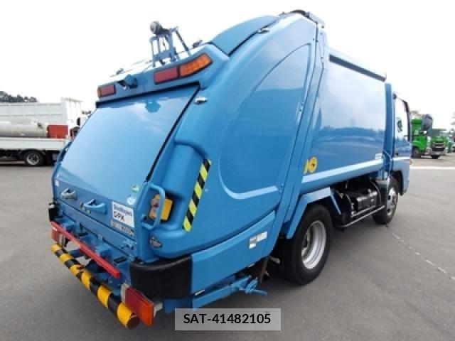 Mitsubishi CANTER 2017-10 6790762-2