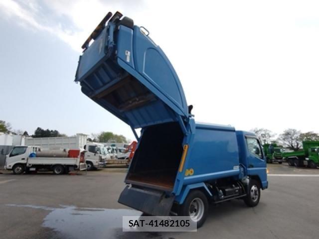 Mitsubishi CANTER 2017-10 6790762-8
