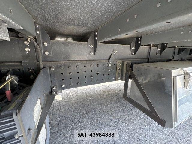 Mitsubishi CANTER 2017-12 6790763-11