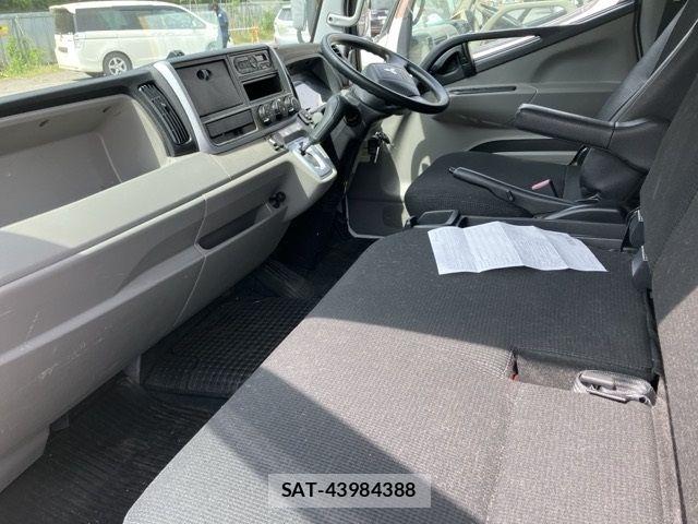 Mitsubishi CANTER 2017-12 6790763-6