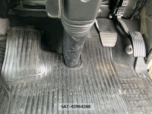Mitsubishi CANTER 2017-12 6790763-7