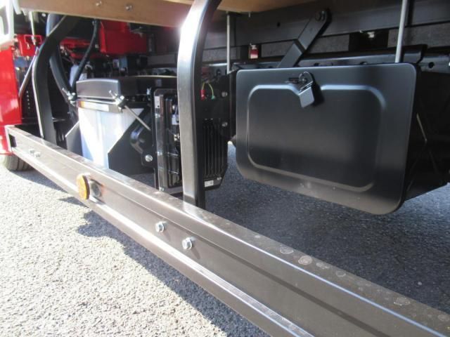 Mitsubishi CANTER 2025-12 6805360-14