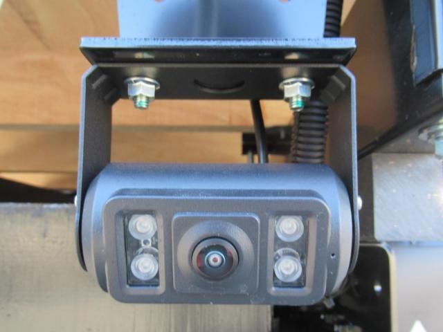 Mitsubishi CANTER 2025-12 6805360-17