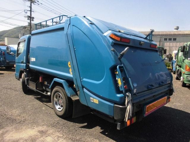 Mitsubishi CANTER 2011-04 6805368-4