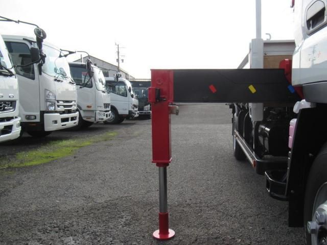 Mitsubishi CANTER 2025-12 6805359-11