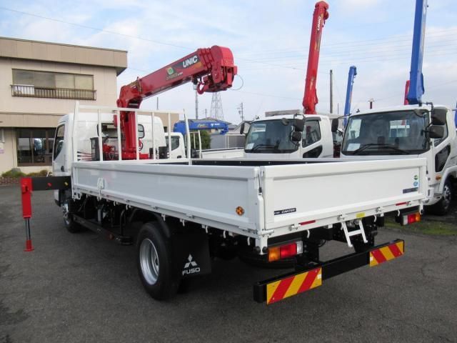 Mitsubishi CANTER 2025-12 6805359-3