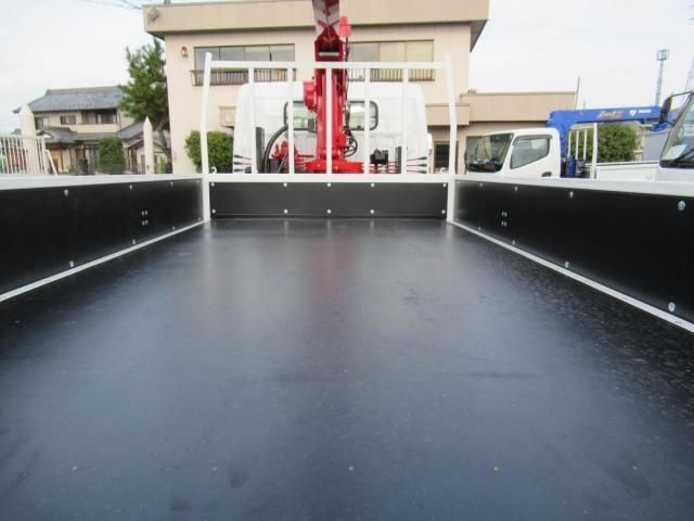 Mitsubishi CANTER 2025-12 6805359-5