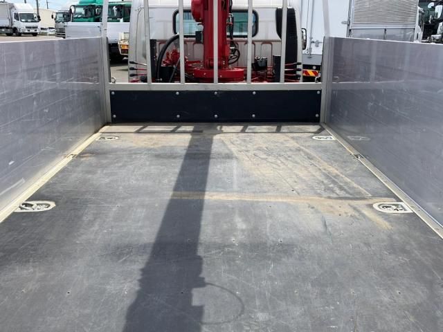 Mitsubishi CANTER 2024-09 6805364-6